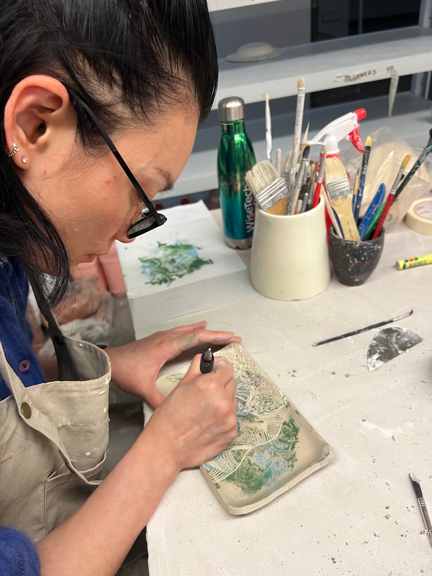 surface decoration masterclass sydney pottery workshop techniques on plates and bowls session