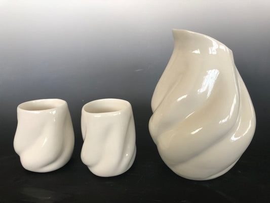 Refining functional pottery surfaces